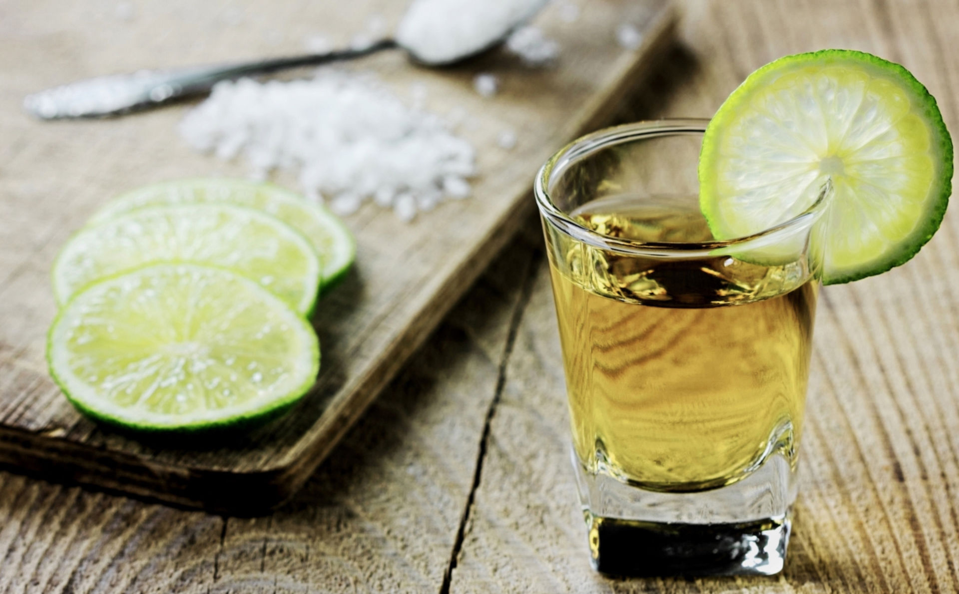 渋谷でミュージックバーなら当店へお越しください